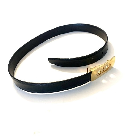 FERRAGAMO Black Leather Belt with Gold Brass Buckle